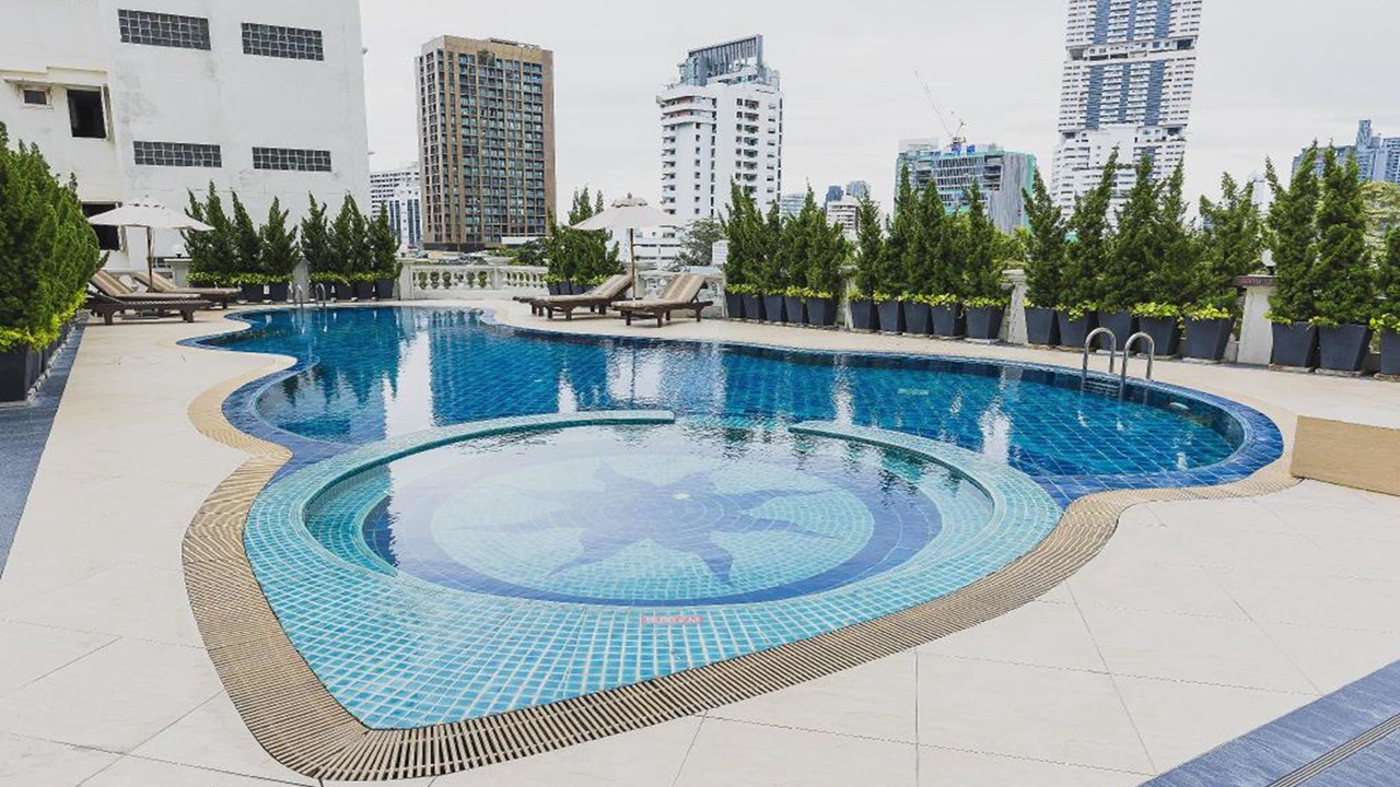 Photo of Outdoor in Bangkok Central Business District