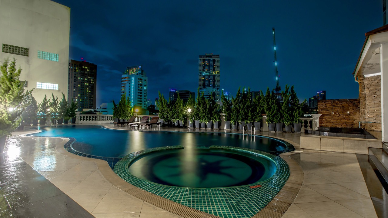 Photo of Outdoor in Bangkok Central Business District
