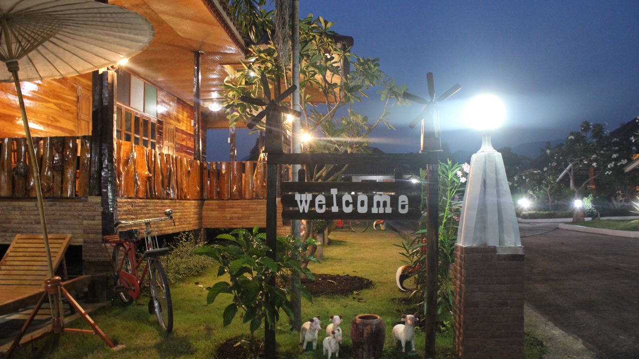 Photo of Outdoor in Wang Thong