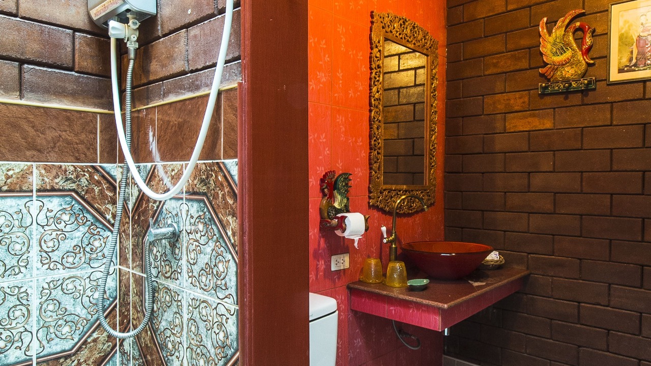 Photo of Bathroom in Mae Sot