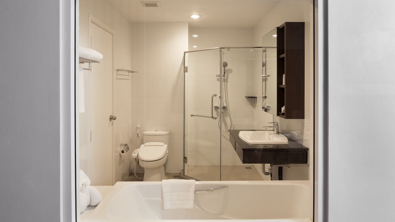 Photo of Bathroom in Tha Tum