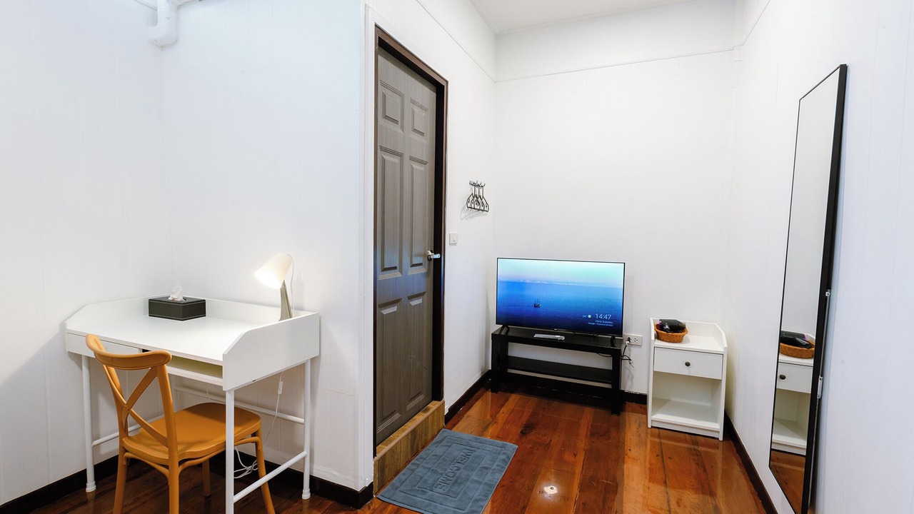 Photo of Bedroom in Pratunam