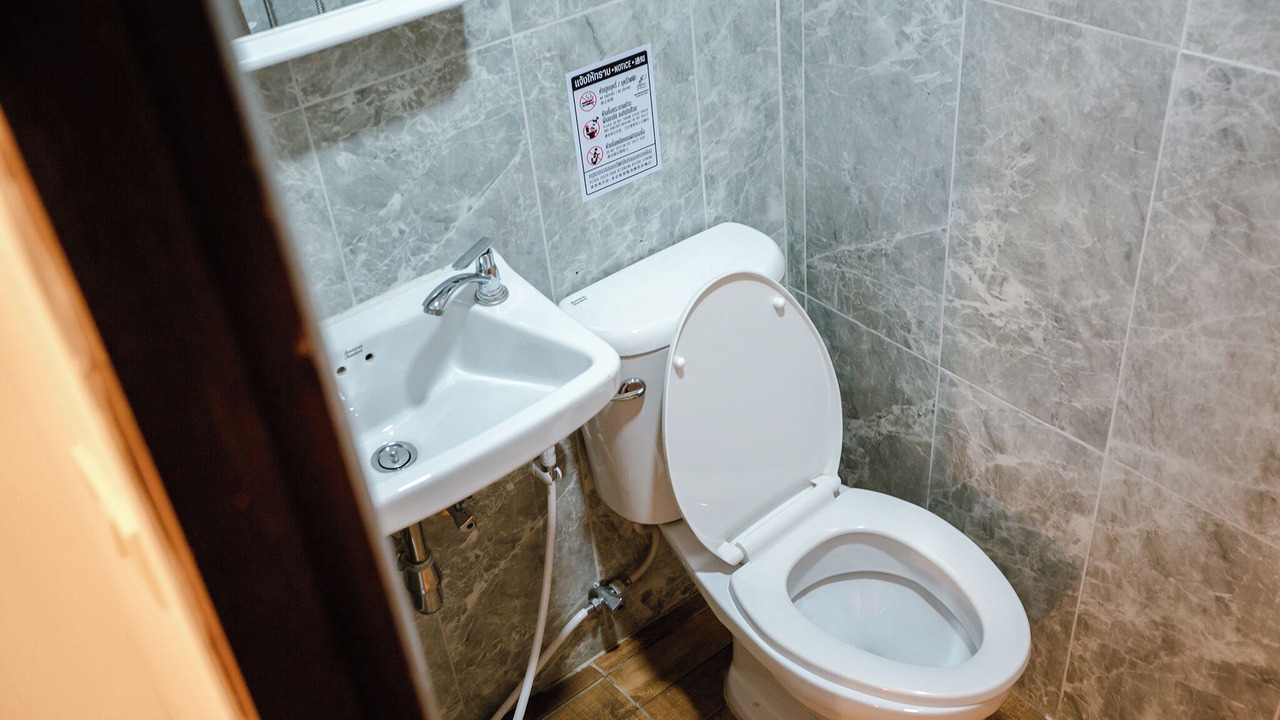 Photo of Bathroom in Pratunam