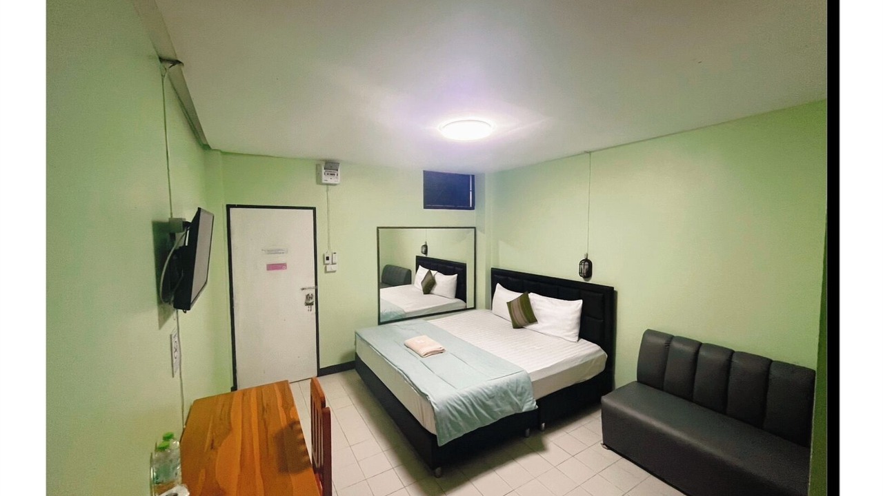 Photo of Bedroom in Hua Mak