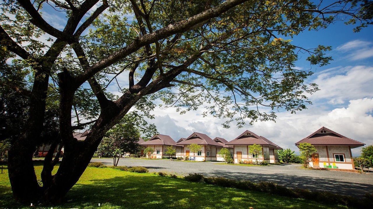 Photo of Buildings in Mae Faek Mai
