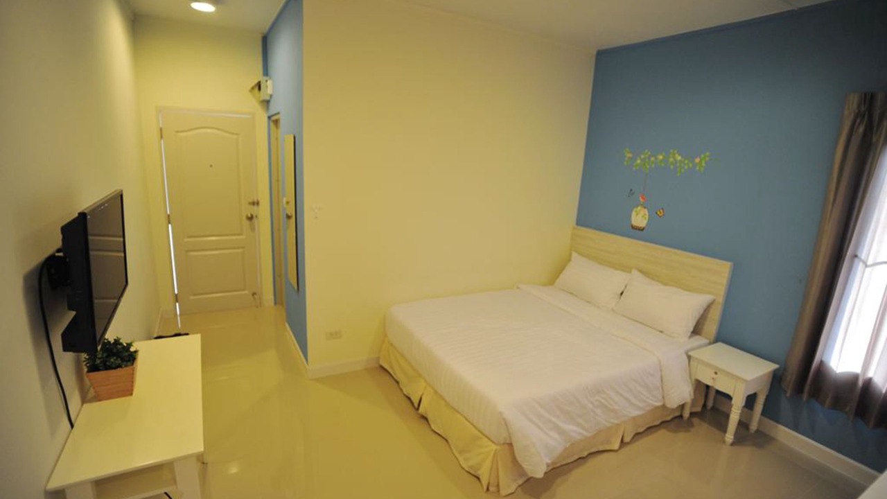 Photo of Bedroom in Hua Mak