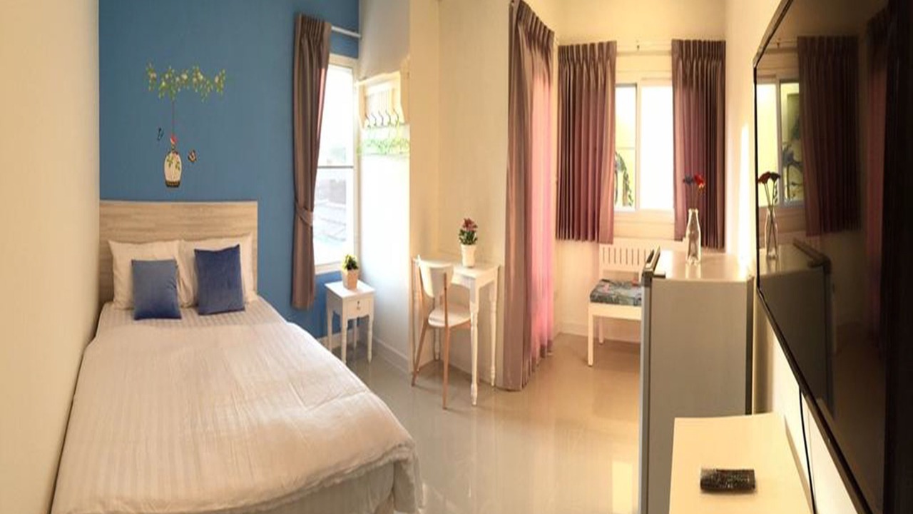 Photo of Bedroom in Hua Mak