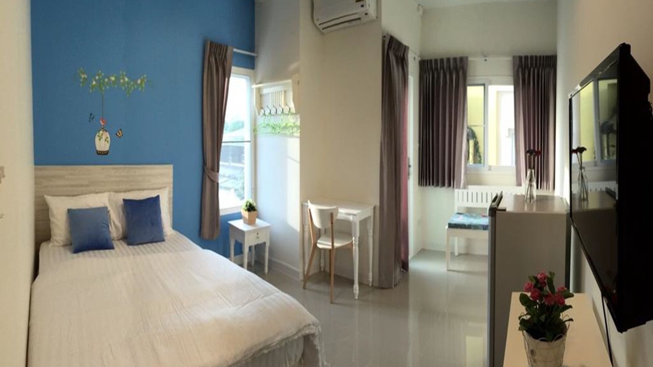 Photo of Bedroom in Hua Mak
