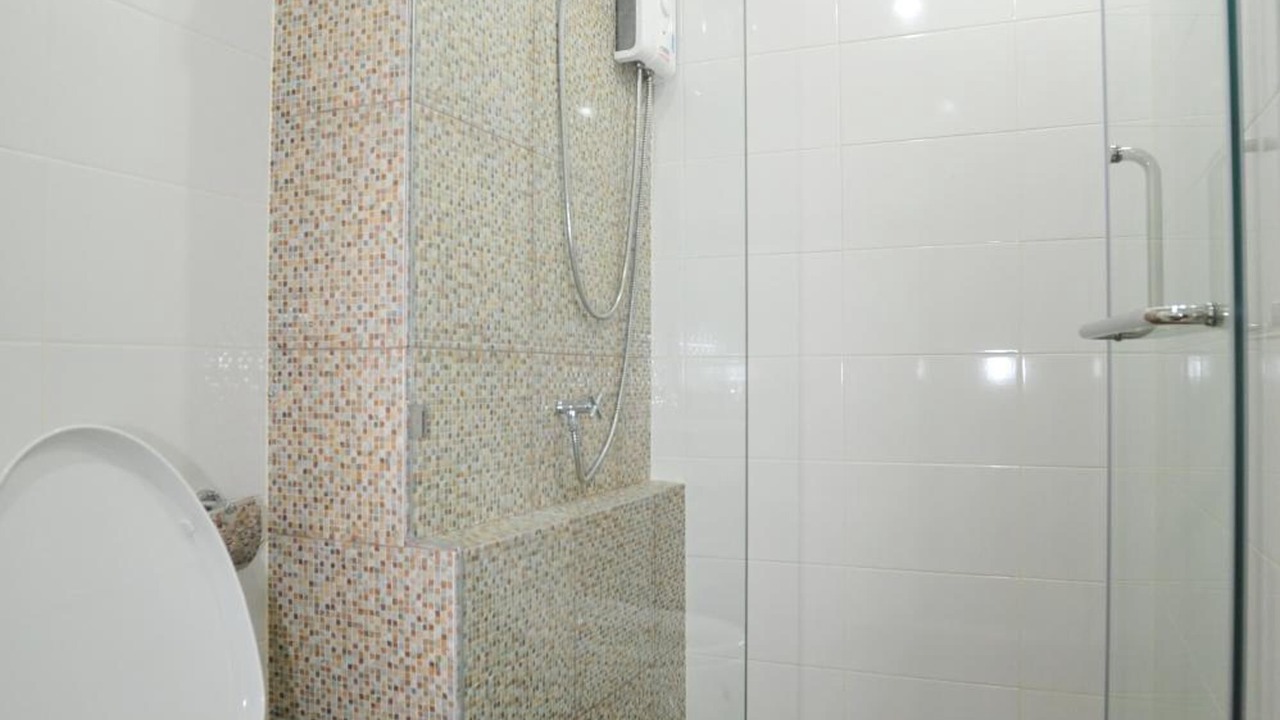Photo of Bathroom in Hua Mak