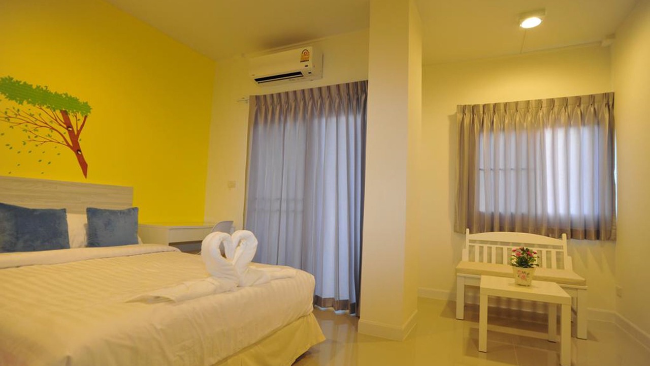 Photo of Bedroom in Hua Mak