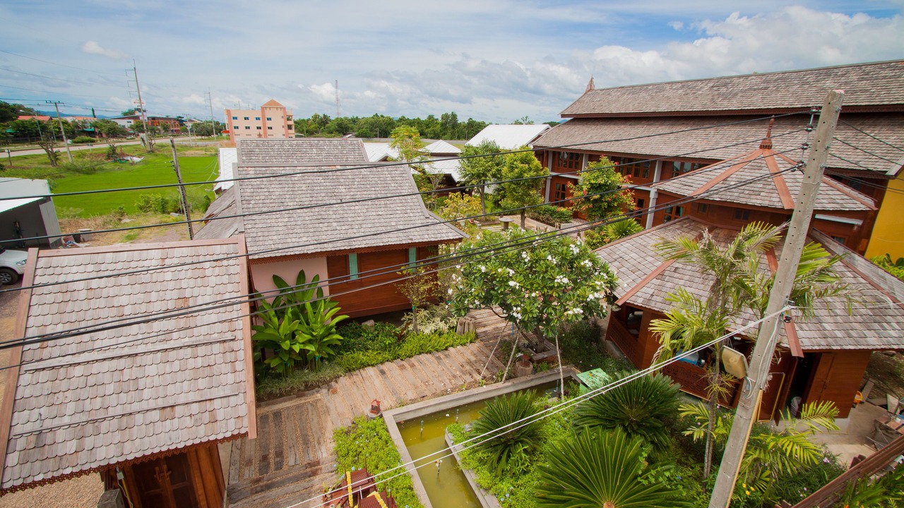 Photo of Outdoor in Sung Men