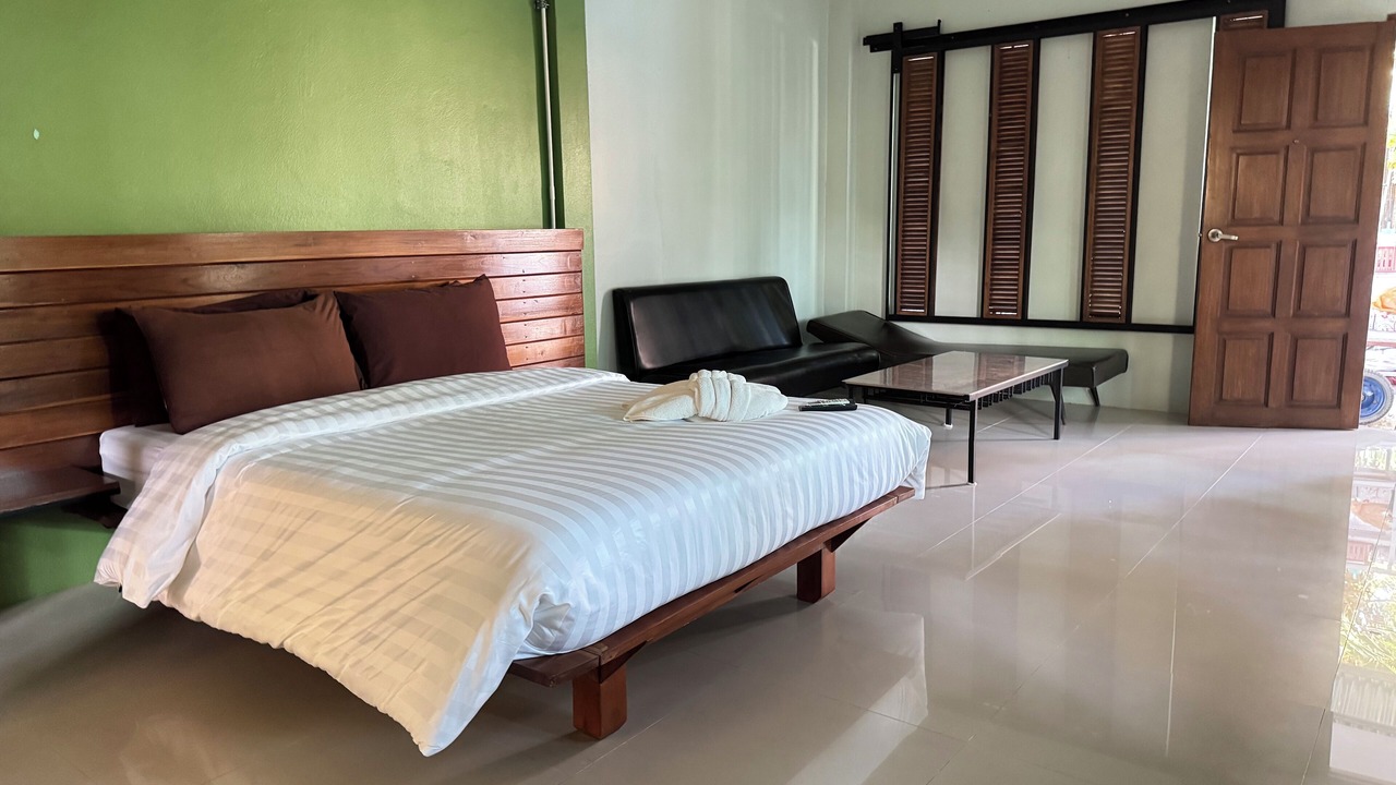 Photo of Bedroom in Phra Luang