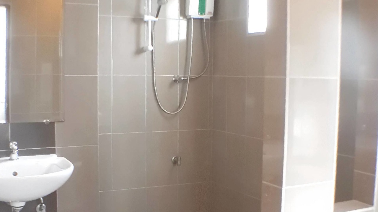 Photo of Bathroom in Mae Sot