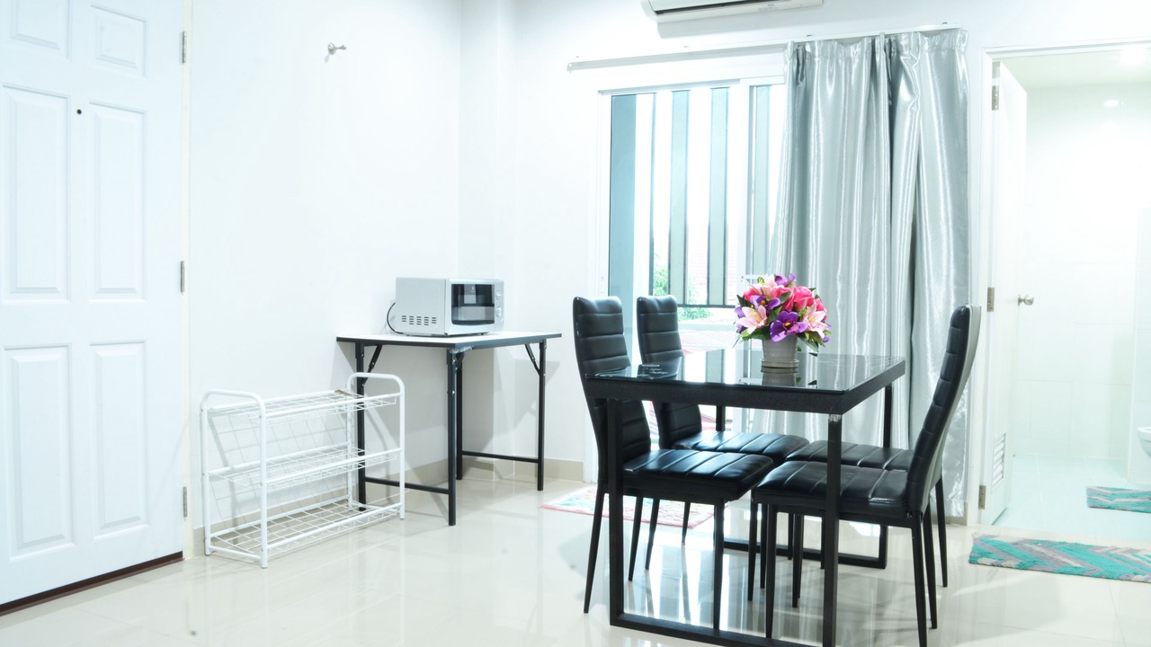Photo of Bedroom in Nai Mueang