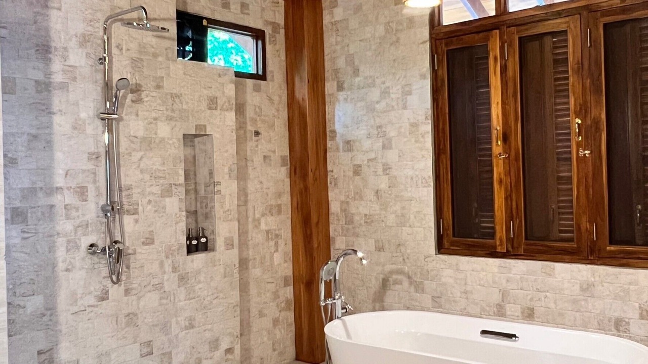 Photo of Bathroom in Ko Phi Phi