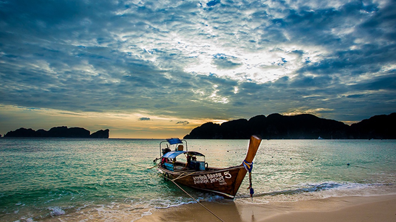 Photo of Others in Ko Phi Phi