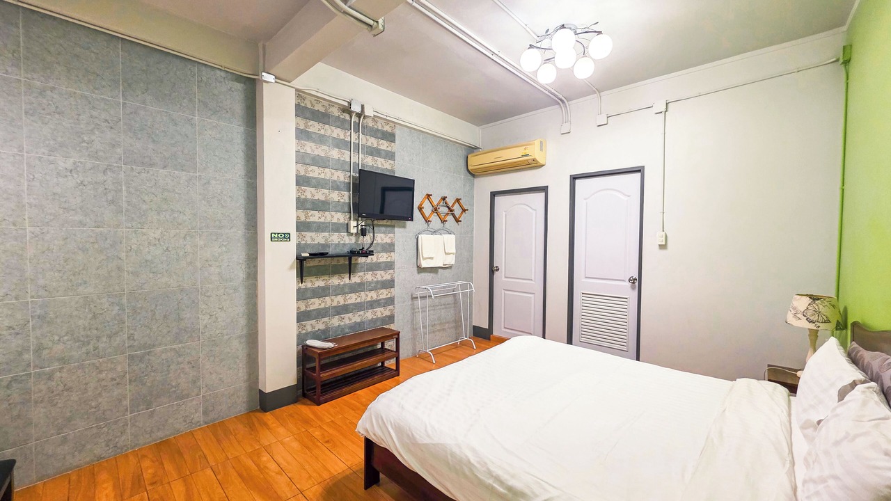 Photo of Bedroom in San Chao Pho Suea