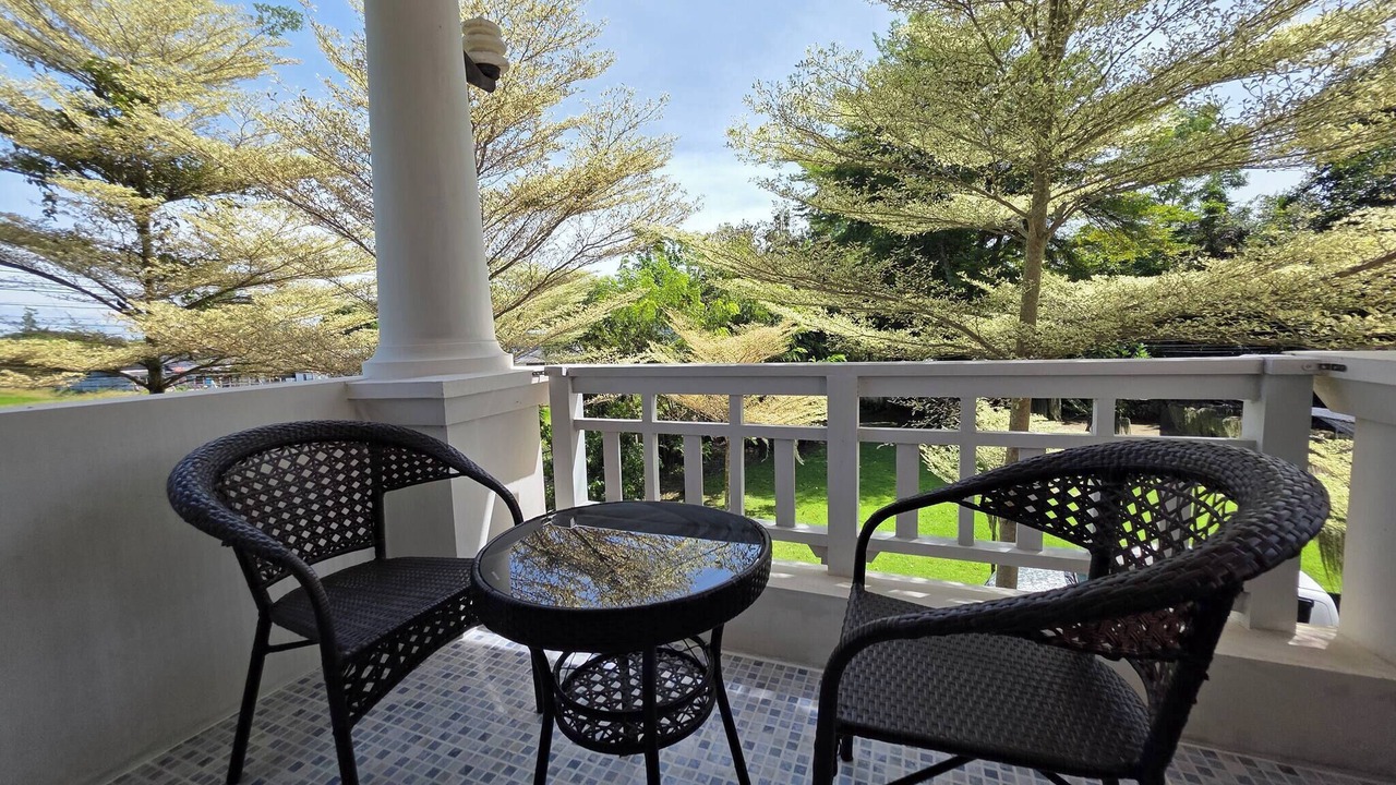 Photo of Outdoor in Saraphi