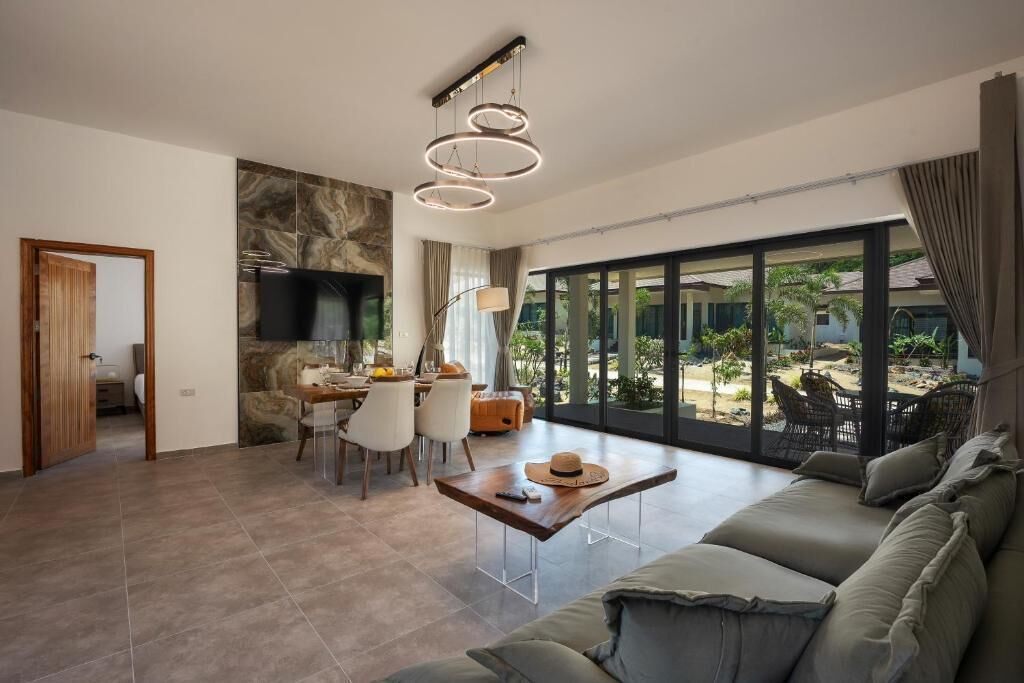 Photo of Livingroom in Moo 5