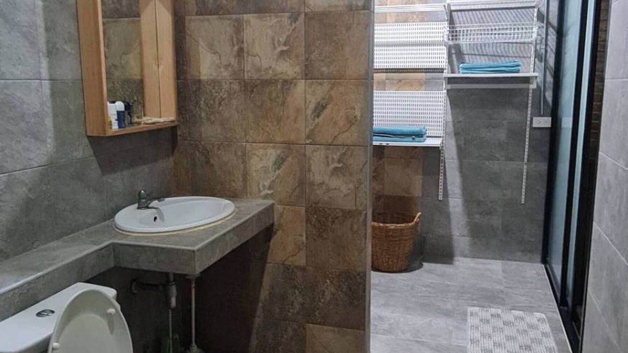 Photo of Bathroom in Ao Luek