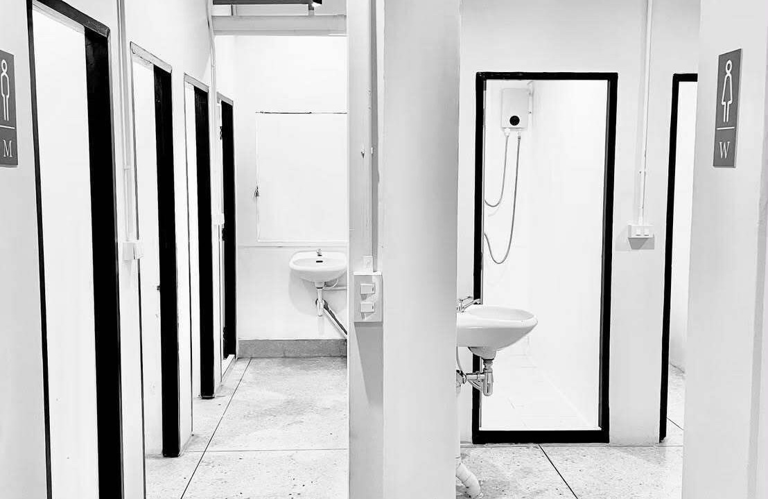 Photo of Bathroom in Wat Bowon Niwet