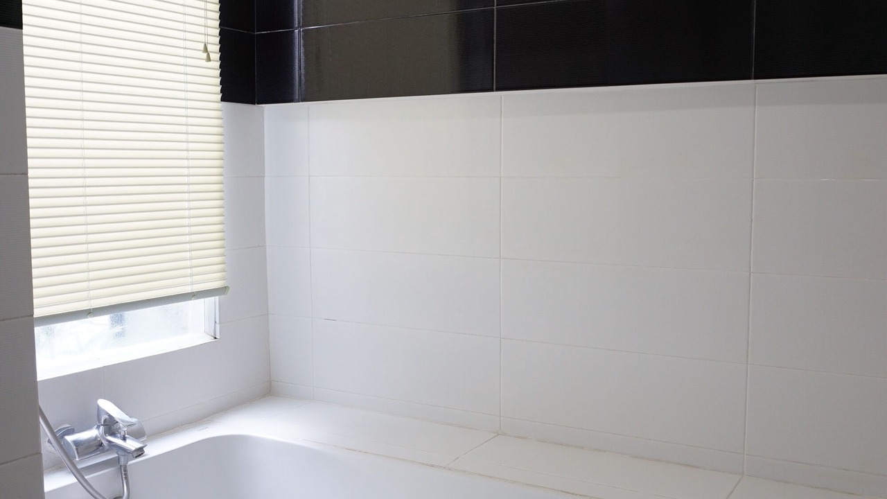 Photo of Bathroom in Tha Tum