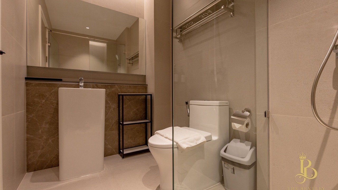 Photo of Bathroom in Thanon Phaya Thai