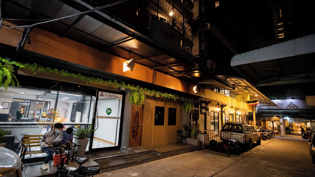 Photo of Outdoor in Thanon Phaya Thai