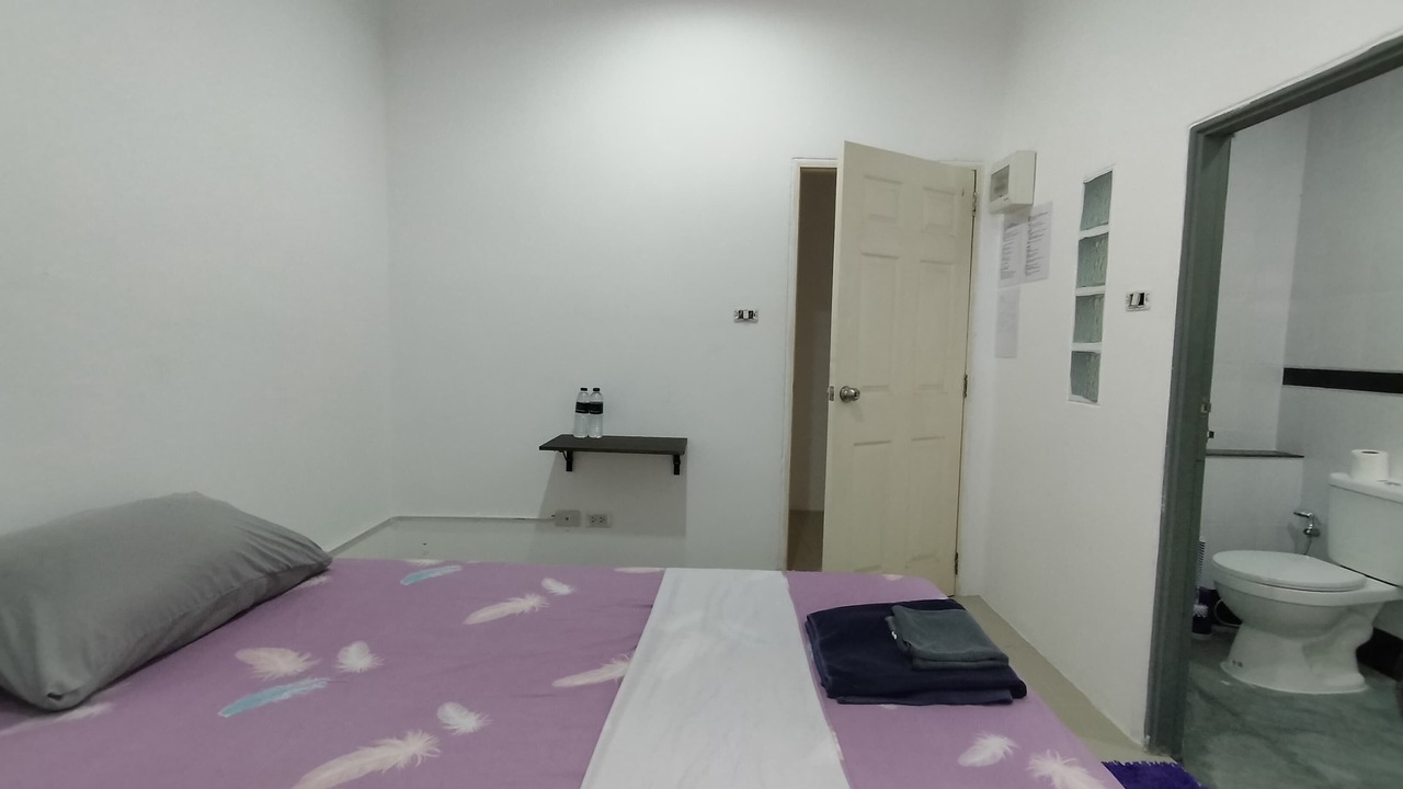 Photo of Bedroom in Downtown Krabi
