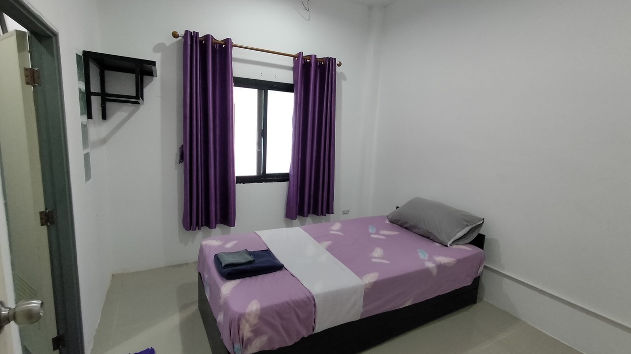 Photo of Bedroom in Downtown Krabi