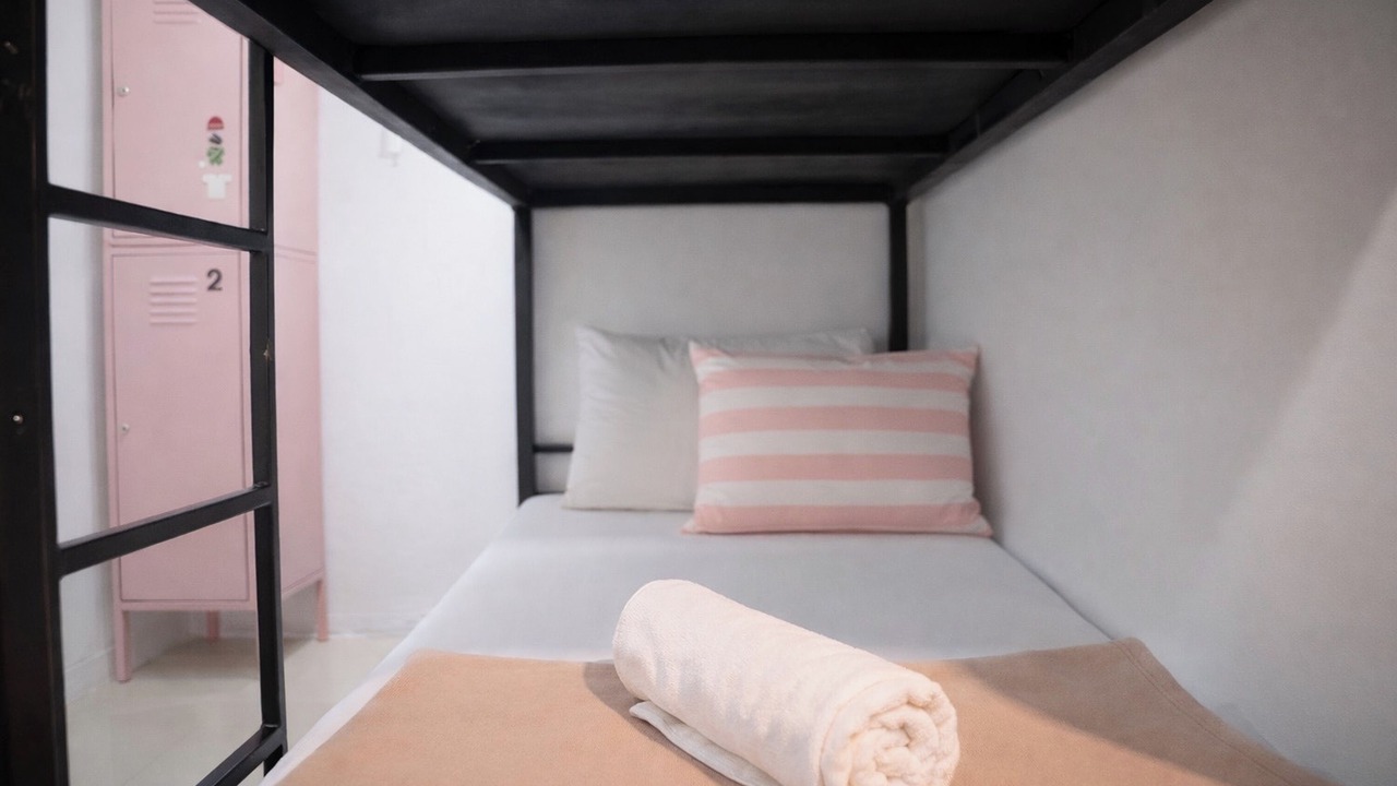 Photo of Bedroom in Sri Phum