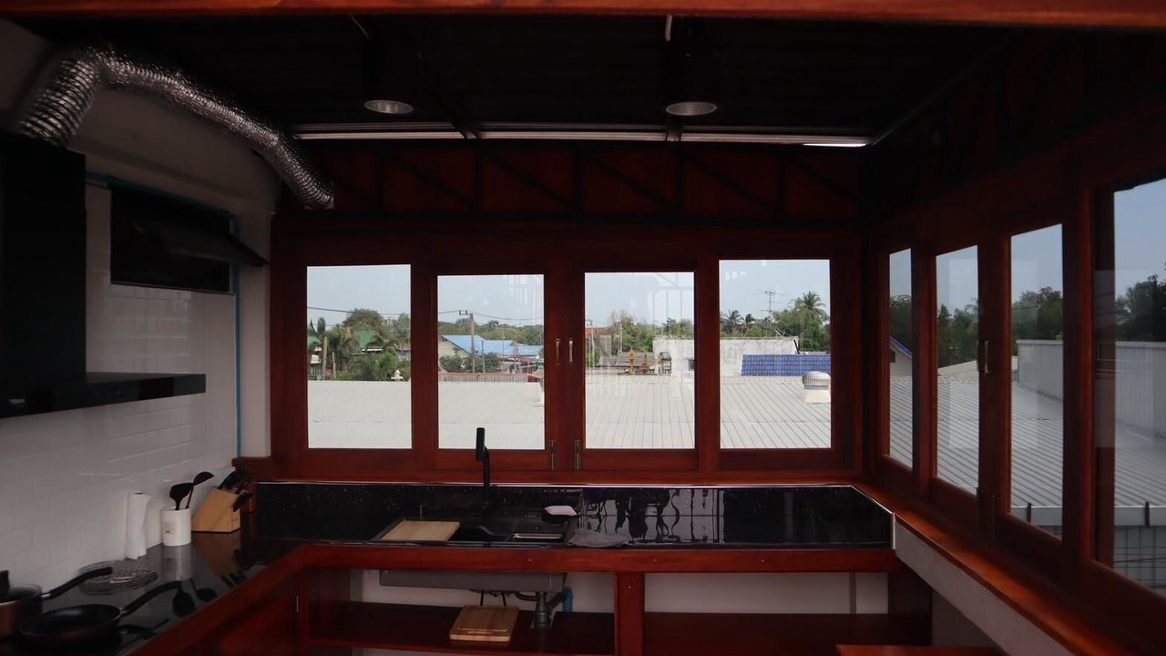 Photo of Kitchen in U Thong