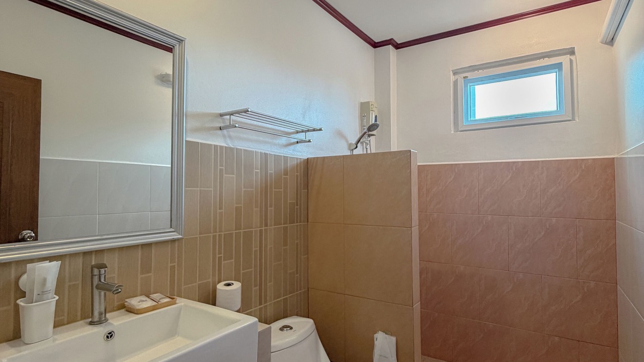 Photo of Bathroom in Hua Thanon
