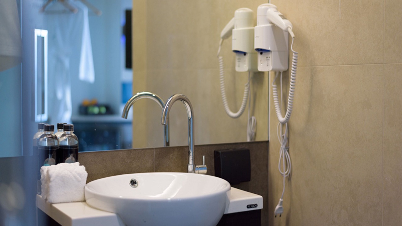 Photo of Bathroom in Hua Mak