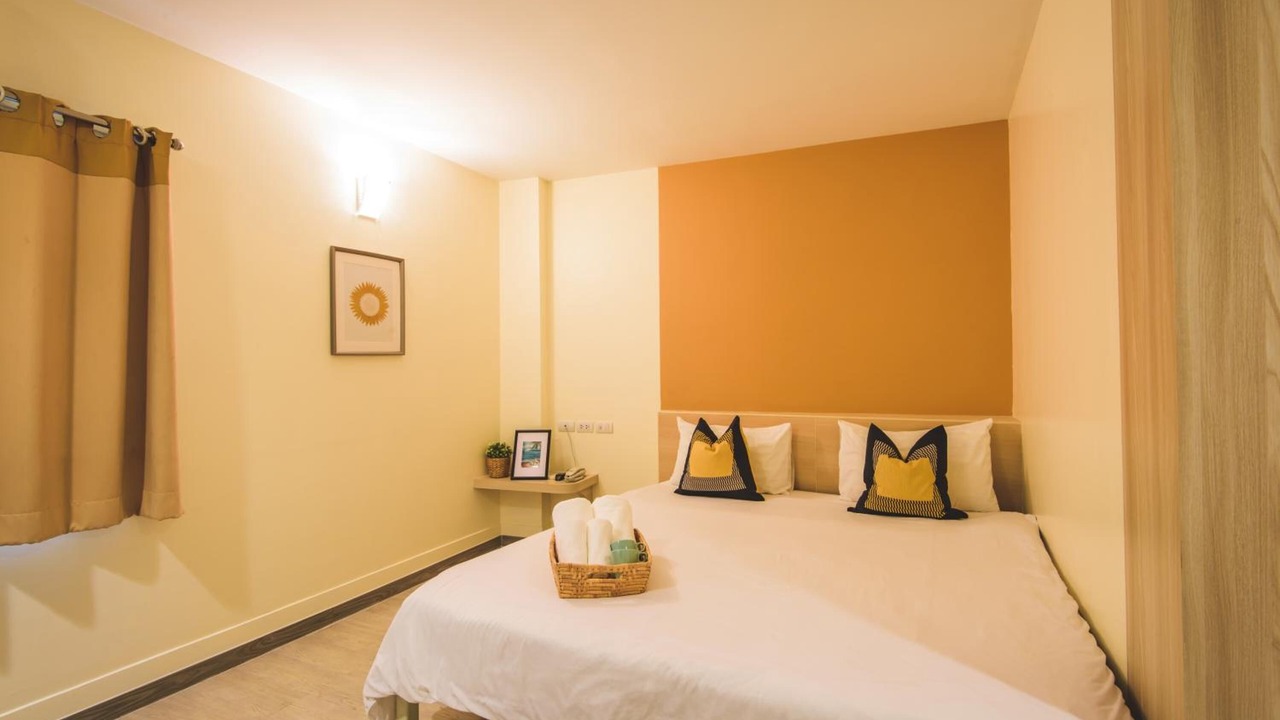 Photo of Bedroom in Pom Prap Sattru Phai