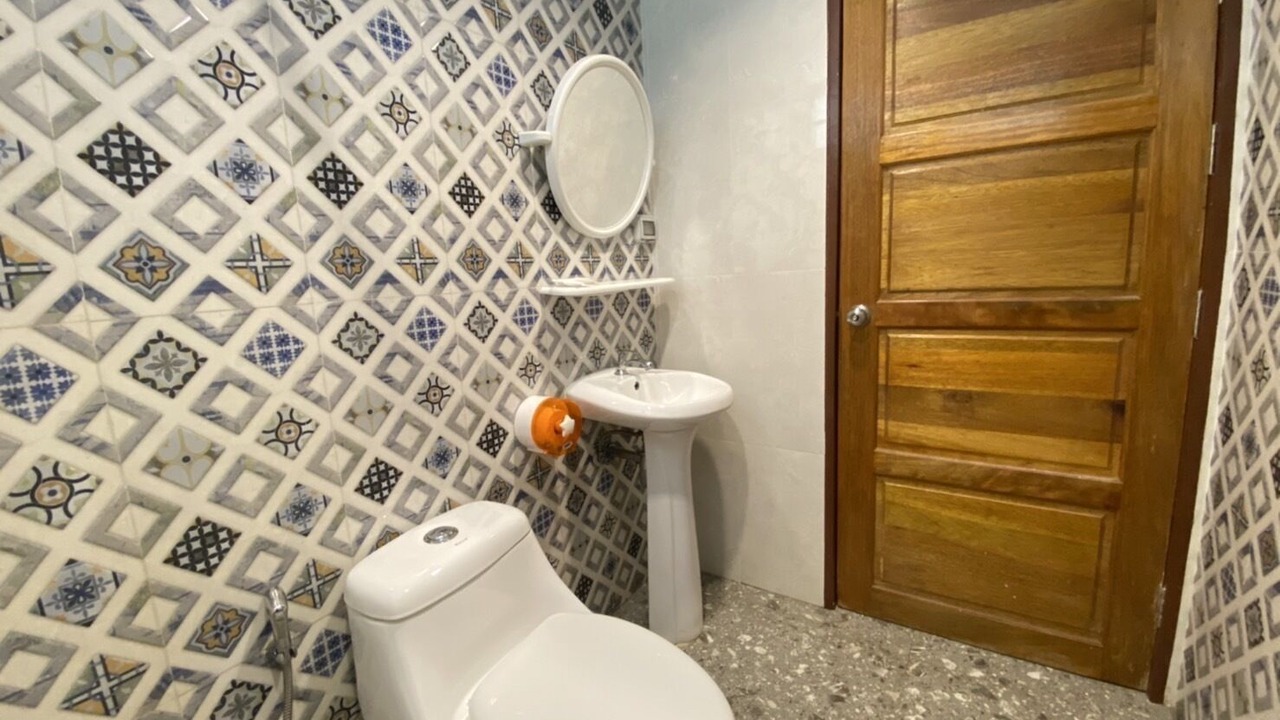 Photo of Bathroom in Tha Sao