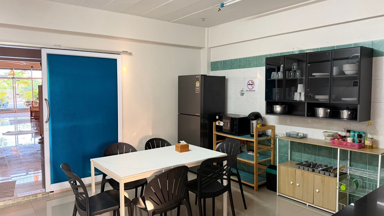 Photo of Kitchen in Thong Sala