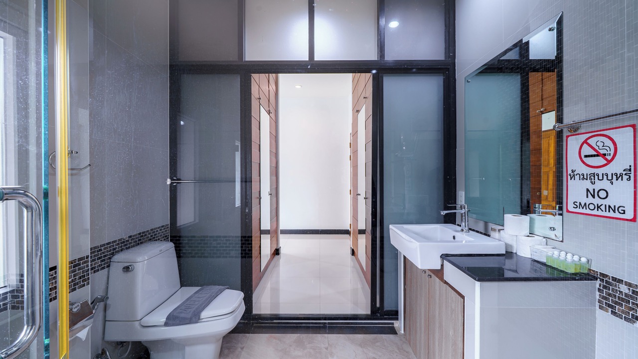 Photo of Bathroom in Central Pattaya