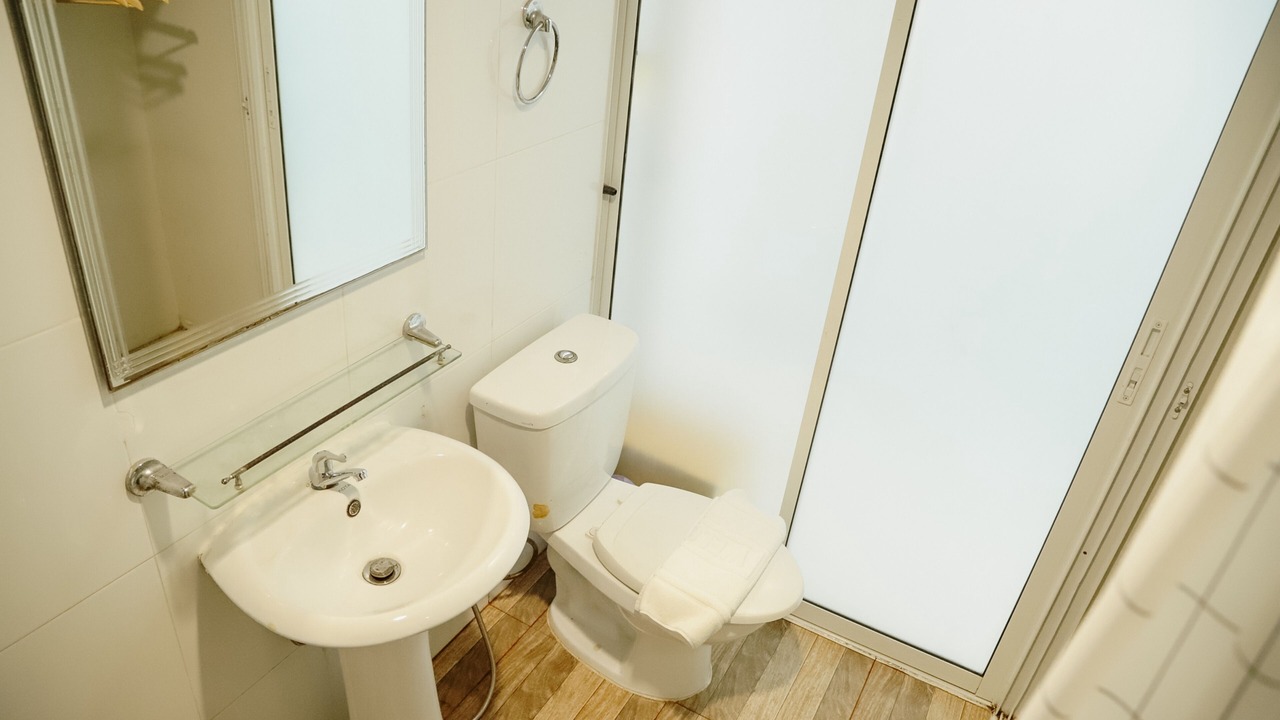 Photo of Bathroom in Lak Si