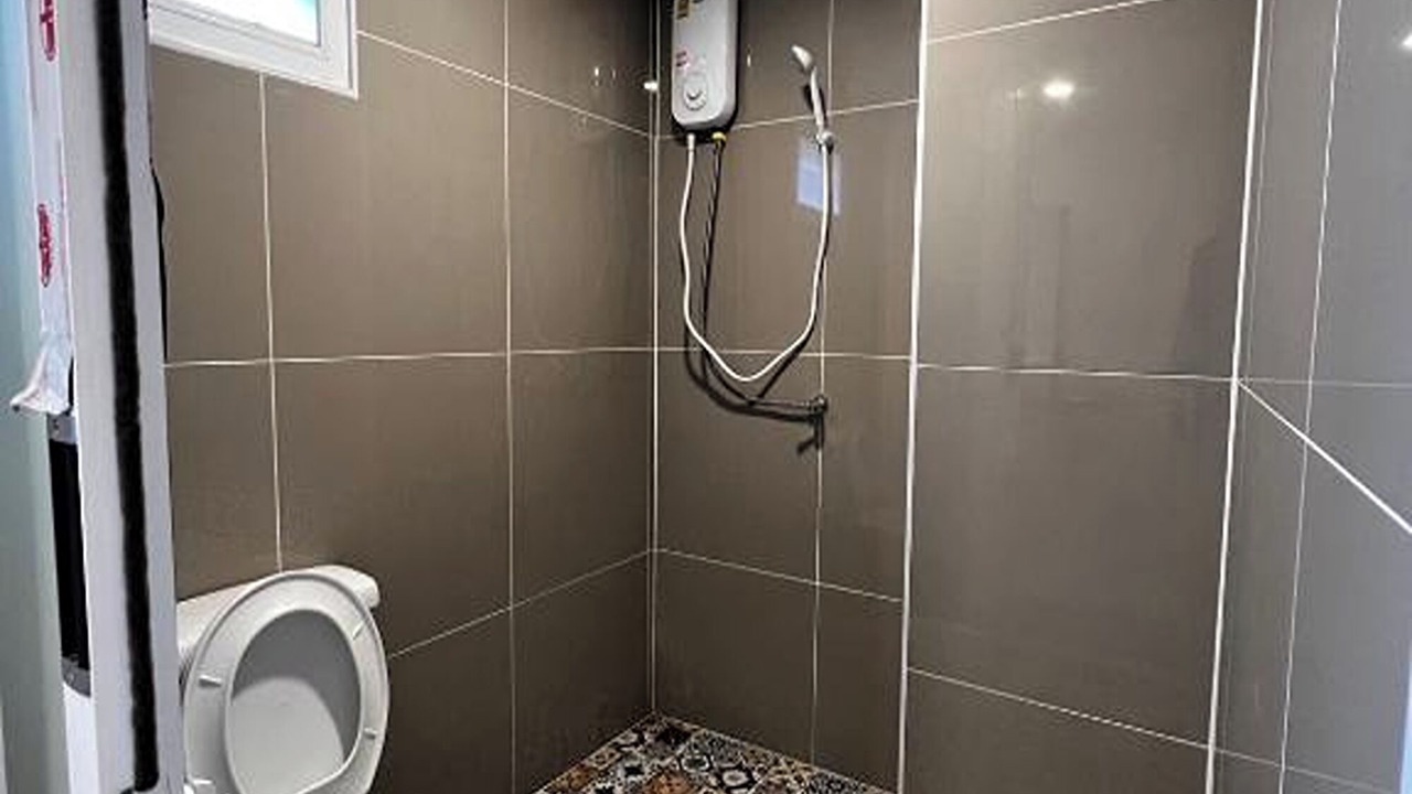 Photo of Bathroom in Wat Ket