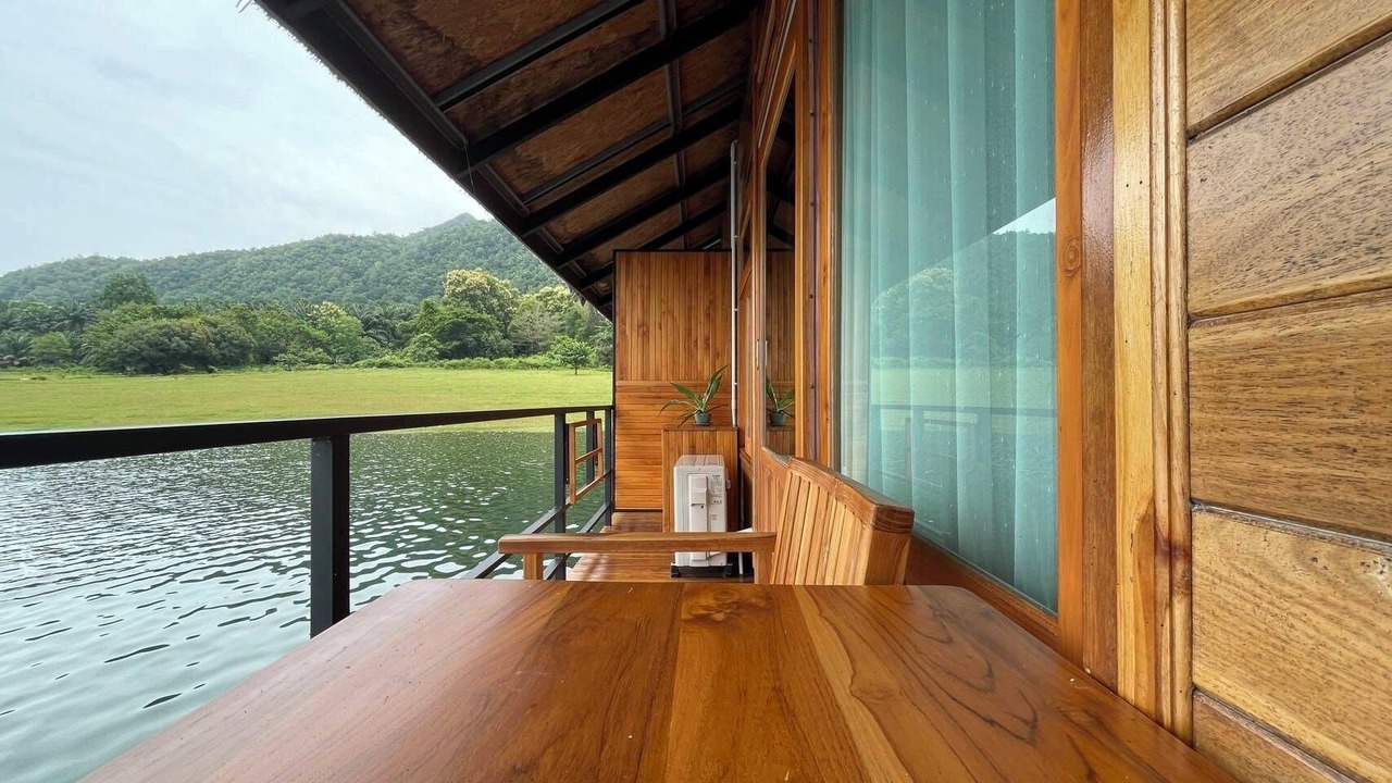 Photo of Livingroom in Thong Pha Phum
