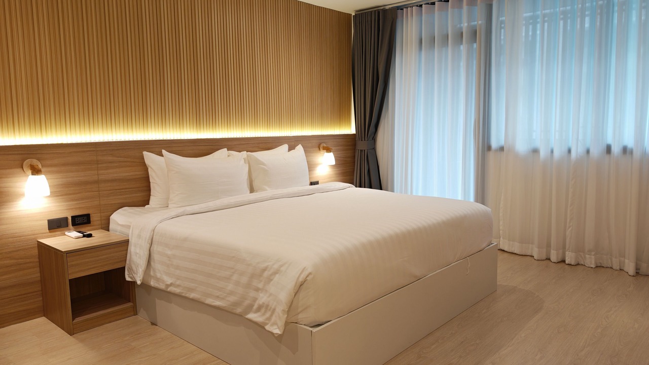 Photo of Bedroom in Khlong Toei Nuea