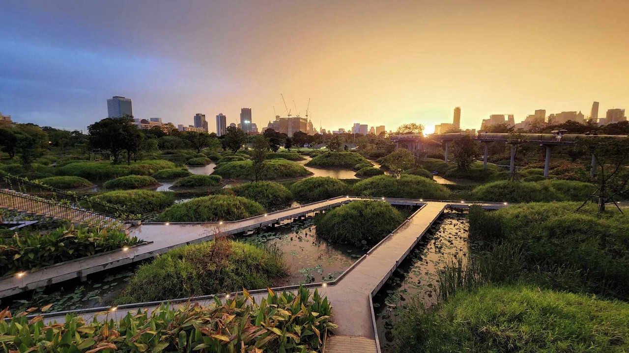 Photo of Outdoor in Khlong Toei Nuea