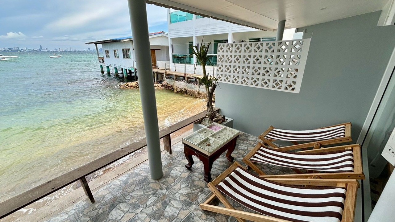 Photo of Bedroom in Koh Lan
