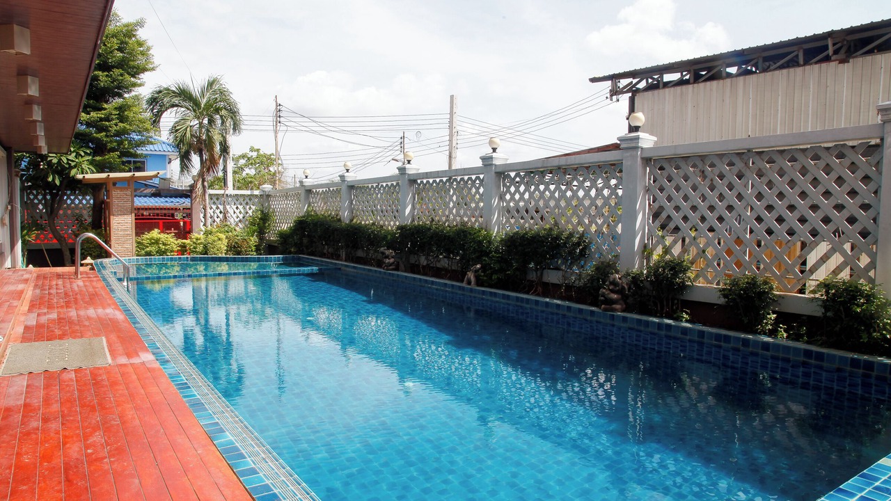 Photo of Outdoor in Srisa Chorakhe Noi