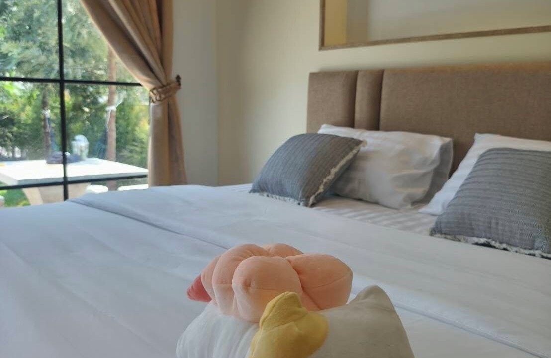Photo of Bedroom in Racha Thewa