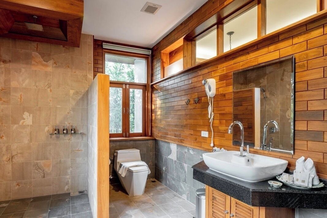 Photo of Bathroom in Tak