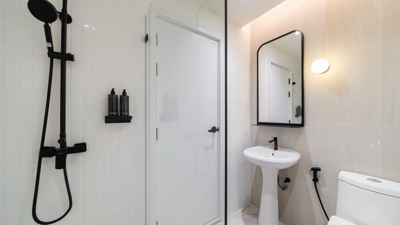 Photo of Bathroom in Makkasan