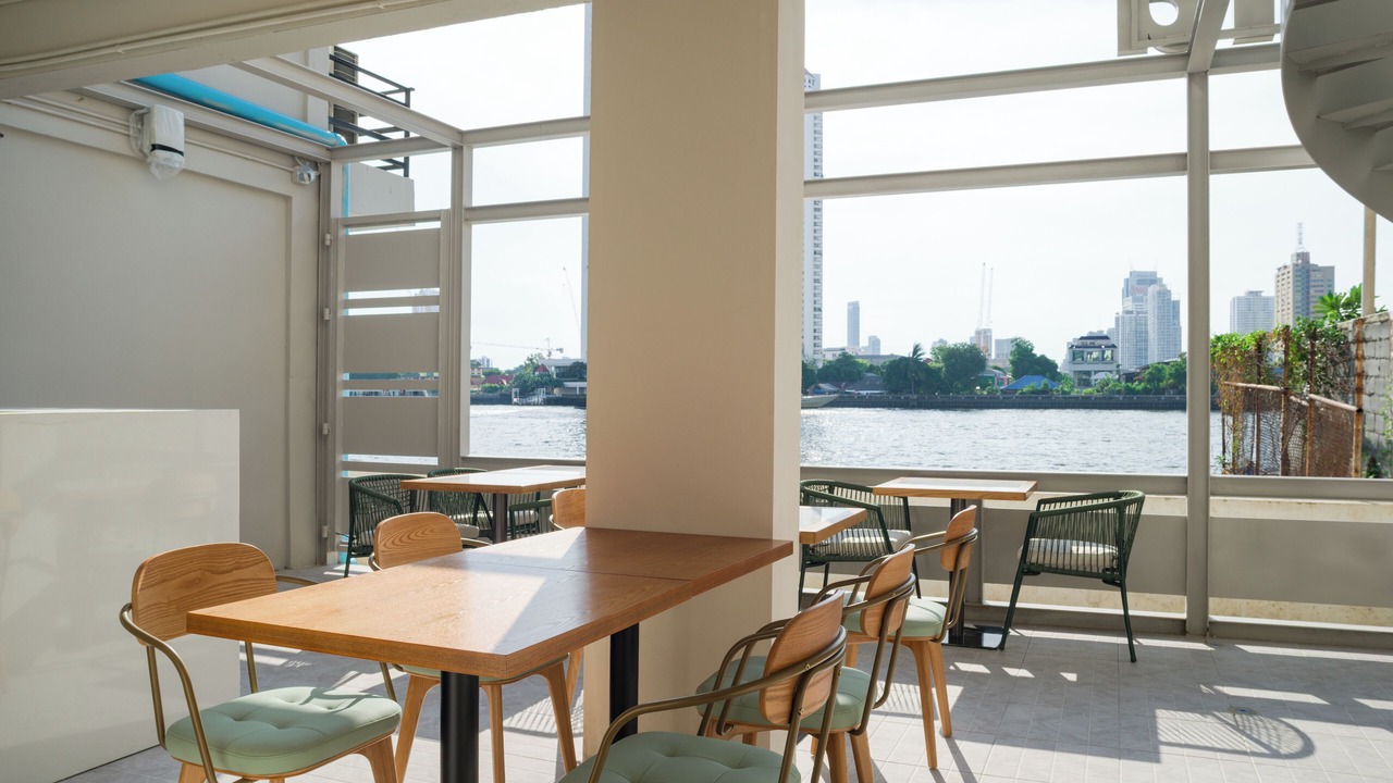 Photo of Patio Balcony in Yan Nawa