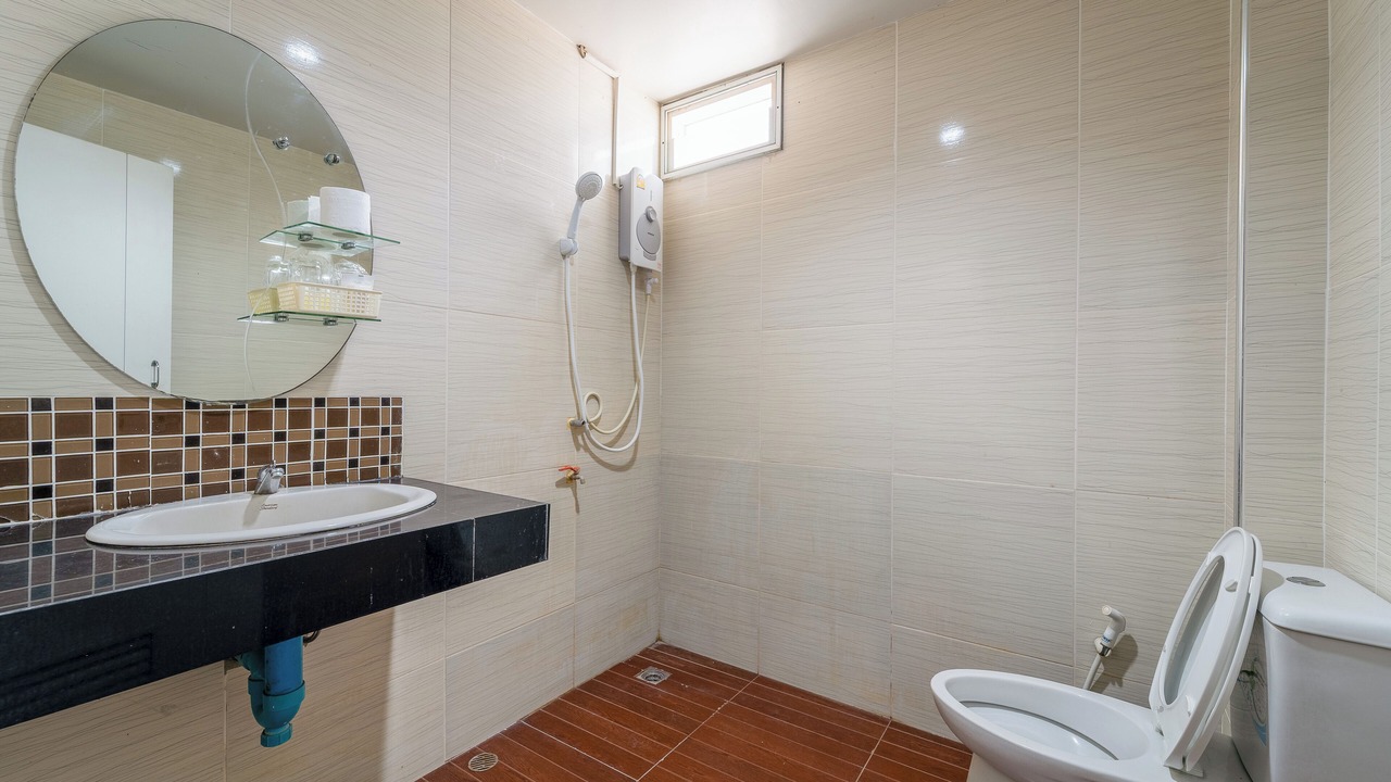 Photo of Bathroom in Kong Krailat